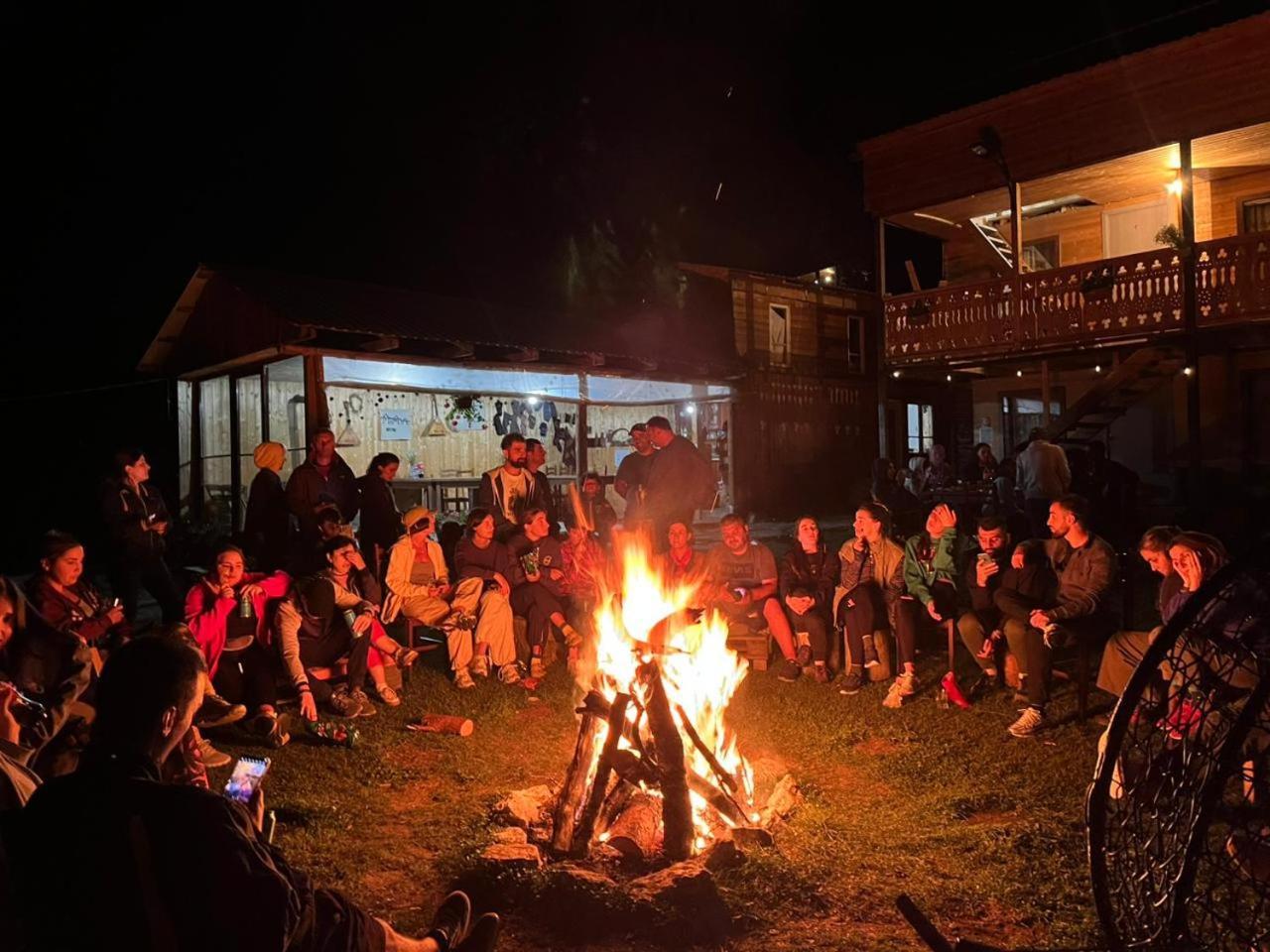 Mazeri Lia Jamdeliani Guest House מראה חיצוני תמונה